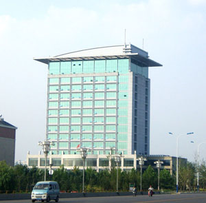 ��Ƶĸ������칫¥